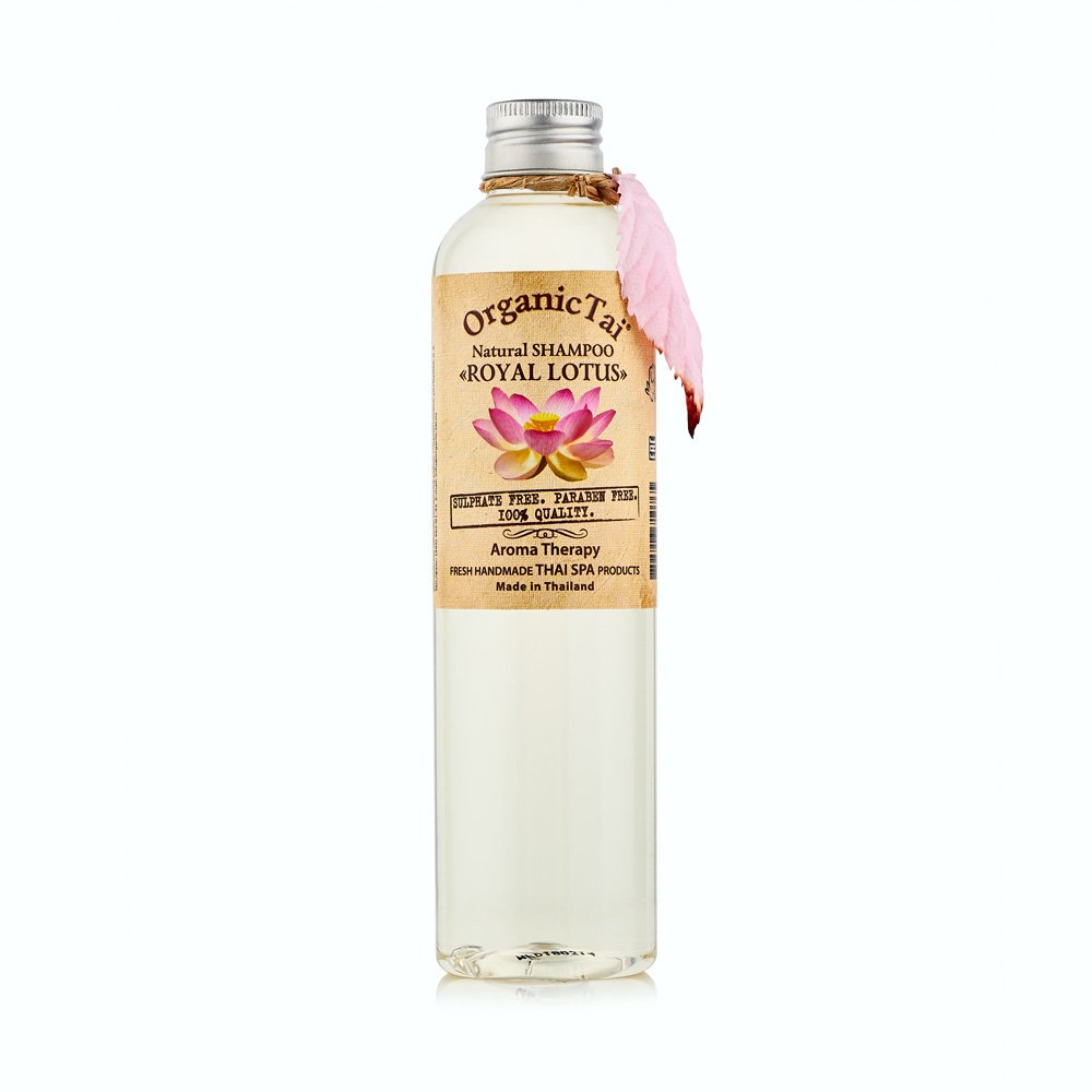 OrganicTai Натуральный шампунь для волос «КОРОЛЕВСКИЙ ЛОТОС» 260 мл8858816710765 OrganicTai Натуральный шампунь для волос «КОРОЛЕВСКИЙ ЛОТОС» 260 мл8858816710765Этот шампунь благодаря своему богатому натуральному составу прекрасно подойдет для всех типов волос. Подходит для ежедневного использования. РУЧНАЯ РАБОТА.ТАЙСКИЙ СПА. АРОМАТЕРАПИЯ. Уникальная формула. Не содержит воду, консерванты парабены и синтетические пенящиеся вещества сульфаты (без SLS, SLES и др.). Натуральная моющая основа. Мягкая формула с высокой концентрацией натуральных органических экстрактов и эфирных масел КОРОЛЕВСКОГО ЛОТОСА, ЖОЖОБА, АЛОЭ ВЕРА, ЗЕЛЕНОГО ЧАЯ, СЕМЯН ГРЕЙПФРУТА, ОГУРЦА, МОРСКИХ ВОДОРОСЛЕЙ И ПАНТЕНОЛОМ (ПРОВИТАМИН B5) делает этот шампунь идеальным при чувствительной коже, обеспечивает эффективное и бережное очищение. ЭФИРНОЕ МАСЛО КОРОЛЕВСКОГО ЛОТОСА, богатое флавоноидами и алколоидами, придает силу и молодость Вашим волосам, увлажняет, освежает, стимулирует активизацию обменных процессов в коже. Обладает успокаивающим действием, снимает чувство усталости, создает неповторимое ощущение свежести, устраняет нервное напряжение. Экзотический, прозрачный и...