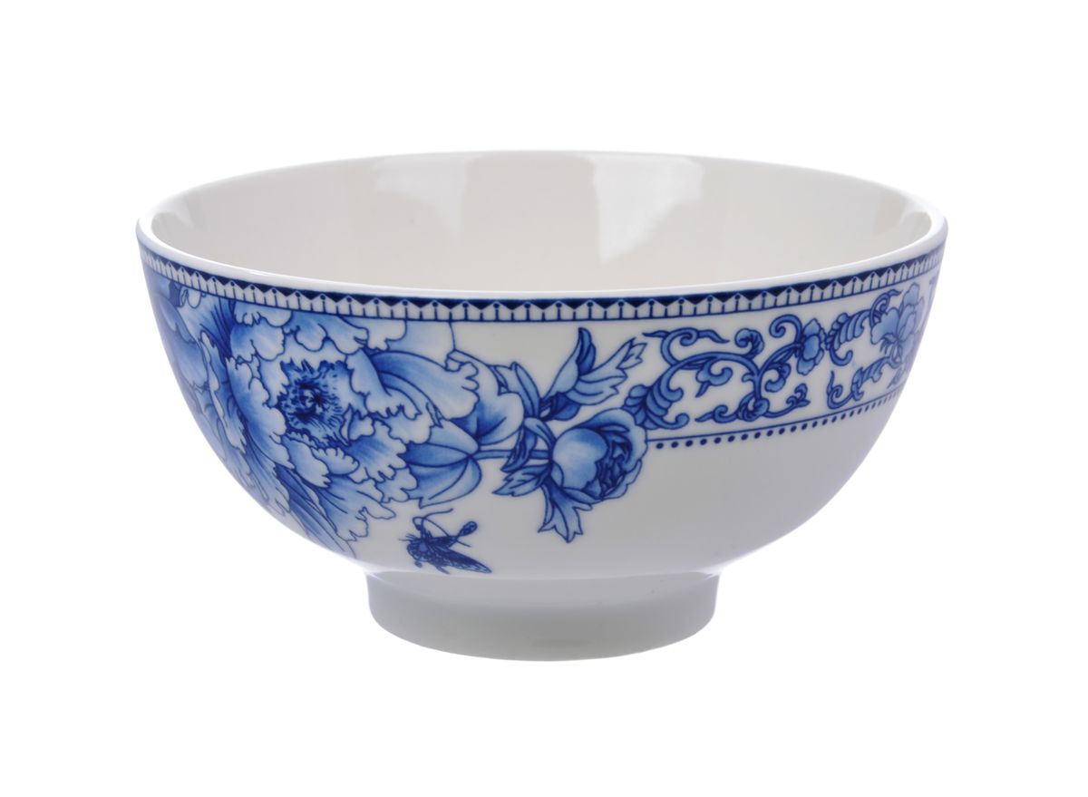 Салатница Nanshan Porcelain Наньшань, цвет: белый, синий, диаметр 12,5 смGNNSNN003 Салатница Nanshan Porcelain Наньшань, цвет: белый, синий, диаметр 12,5 смGNNSNN003Салатница Nanshan Porcelain Наньшань изготовлена из высококачественной керамики с подглазурной деколью, которая защищает рисунок от истирания и продлевает срок эксплуатации посуды. Изделие безопасно для здоровья и окружающей среды, не содержит свинец и кадмий. Внешние стенки оформлены изящным рисунком. Такая салатница прекрасно подходит для холодных и горячих блюд: каш, хлопьев, супов, салатов. Она дополнит коллекцию вашей кухонной посуды и будет служить долгие годы. Можно использовать в посудомоечной машине и СВЧ. Диаметр салатницы (по верхнему краю): 12,5 см. Высота: 6,5 см.