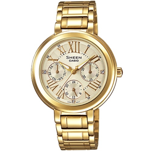 Часы женские наручные CASIO SHEEN, цвет: золотистый. SHE-3034GD-9ASHE-3034GD-9A Часы женские наручные CASIO SHEEN, цвет: золотистый. SHE-3034GD-9ASHE-3034GD-9AЭлегантные женские часы CASIO SHEEN выполнены из нержавеющей стали, минерального стекла. Циферблат изделия дополнен светящимся составом на стрелках, символикой бренда кристаллами Swarovski. Часы оснащены полированным ударостойким корпусом, устойчивым к царапинам минеральным стеклом, тремя дополнительными циферблатами с индикаторами даты и дня недели, а также степенью влагозащиты 5 atm. Изделие дополнено стальным браслетом, позволяющим максимально комфортно и быстро снимать и одевать часы при помощи замка-клипсы. Часы поставляются в фирменной упаковке. Часы CASIO SHEEN подчеркнут изящество женской руки и отменное чувство стиля их обладательницы.