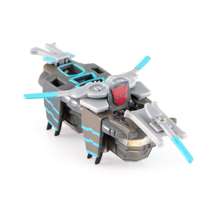 Hexbug Микро-робот Drift477-3158_3 Hexbug Микро-робот Drift477-3158_3Микро-робот Hexbug Drift - один из представителей Автоботов. Имеет довольно агрессивный дизайн, вооружен длинными крыльями по бокам и ударным маятником спереди. Оснащен скрытым всплывающим элементом, на котором изображена эмблема Автоботов. Микро-робот имеет 2 режима игры: тестовый, при котором микро-робот хаотично двигается, и боевой. В режиме боя на спине микро-робота активируется индикатор уровня жизни, олицетворяющий собой искру. При получении урона, зеленый индикатор становится желтым, а в дальнейшем - красным. После получения критического урона происходит деактивация Автобота. С Hexbug Drift ваш ребенок получит массу удовольствия от игрового процесса! Микро-робот работает от 2 батареек типа AG13 (входят в комплект). Гарантия: 15 дней.