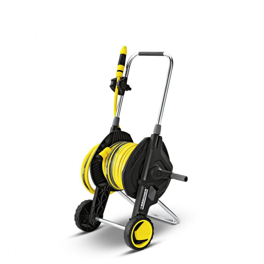 Тележка Karcher HT 4.520 Kit, со шлангом PrimoFlex 1/2, 20 м 2.645-168.02.645-168.0 Тележка Karcher HT 4.520 Kit, со шлангом PrimoFlex 1/2, 20 м 2.645-168.02.645-168.0Тележка для шланга Karcher HT 4.520 Kit имеет складную конструкцию и компактные размеры. Колеса позволяют легко обходить препятствия, прокладывая по земле разматываемый длинный шланг, конец которого соединен с водопроводным краном, что облегчает полив растений. Шланг совместим со всеми стандартными системами стыкового соединения. В комплект входят все необходимые для полива аксессуары. К шлангу PrimoFlex 1/2 прилагается: распылитель, наконечник для полива, с функцией Аква Стоп (1,2, 5/8); 3 коннектора (1,2, 5/8); штуцер для присоединения к крану G3/4, G1/2. Длина шланга: 20 м. Размер тележки (в сложенном виде): 48 см х 41 см х 34 см. Высота ручки тележки (максимальная): 38 см.