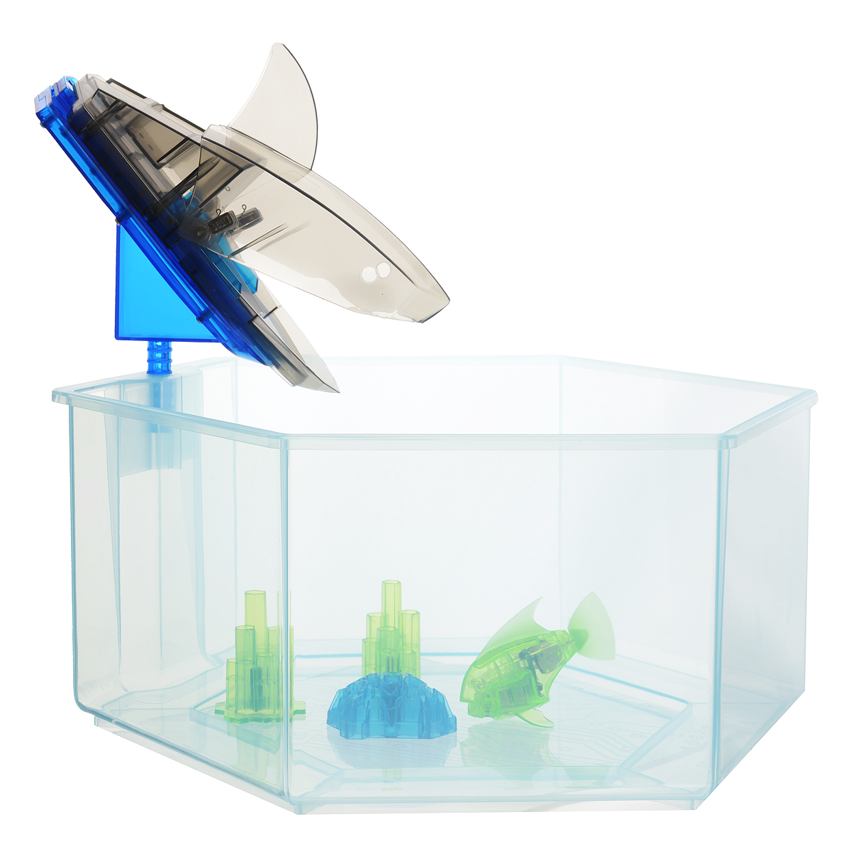Игровой набор Aqua Bot Shark Tank, цвет: салатовый, 6 предметов460-3358салатовый Игровой набор Aqua Bot Shark Tank, цвет: салатовый, 6 предметов460-3358салатовыйИгровой набор Aqua Bot Shark Tank, изготовленный из безопасного пластика, состоит из микро-робота в виде рыбки, механической акулы и аквариума с декоративными элементами в виде кораллов. Робот-рыбка со световыми эффектами плавает как настоящая рыба и непредсказуем в направлении движения. Опустите его в воду и он оживет! Если микро-робот замер, то достаточно просто всколыхнуть воду и он снова поплывет. Вне воды он автоматически выключается. Многим знакома игра Поймай рыбку на крючок, где в механической вращающейся форме множество маленьких рыбок ждут своего удачного рыболова. Такая настольная игра была у многих в детстве. Но вовсе необязательно иметь настольную игру или быть настоящим рыболовом, чтобы поймать рыбку. В игре Aqua Bot Shark Tank главная цель — поймать рыбку, которая плавает в резервуаре с водой, однако, игрок - это не обычный рыболов, в роли которого обычно представлены подобные игры. В игре от Hexbug вы почувствуете себя в ...