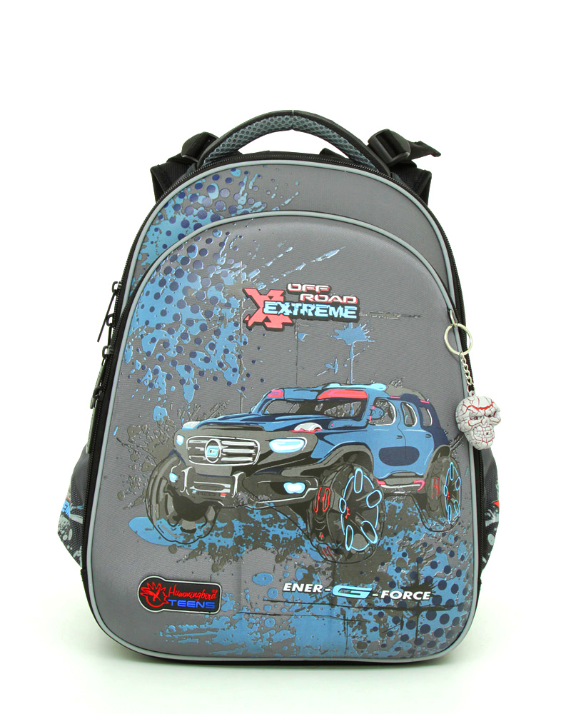 Ранец OFFROAD EXTREME сине-серыйТ39 Ранец OFFROAD EXTREME сине-серыйТ39Ранец сочетает в себе оригинальный дизайн, удобство и практичность. Жесткий каркас и ортопедическая спинка Ergo System со специальной дышащей системой дарит комфорт и способствует улучшению осанки ребенка. Регулируемые лямки с мягкими накладками не давят на плечи и правильно распределяют нагрузку на спину. Рюкзак имеет удобную ручку и еще одну ручку- петлю, за который его можно вешать на крючок. Модель имеет два отделения: одно вместительное, с разделителями; другое - фронтальный карман с застежкой - молнией и сетчатым кармашком для мелочей. Ранец выполнен из высококачественных износопрочных и водоотталкивающих материалов. Жесткая конструкция;ортопедическая спинка