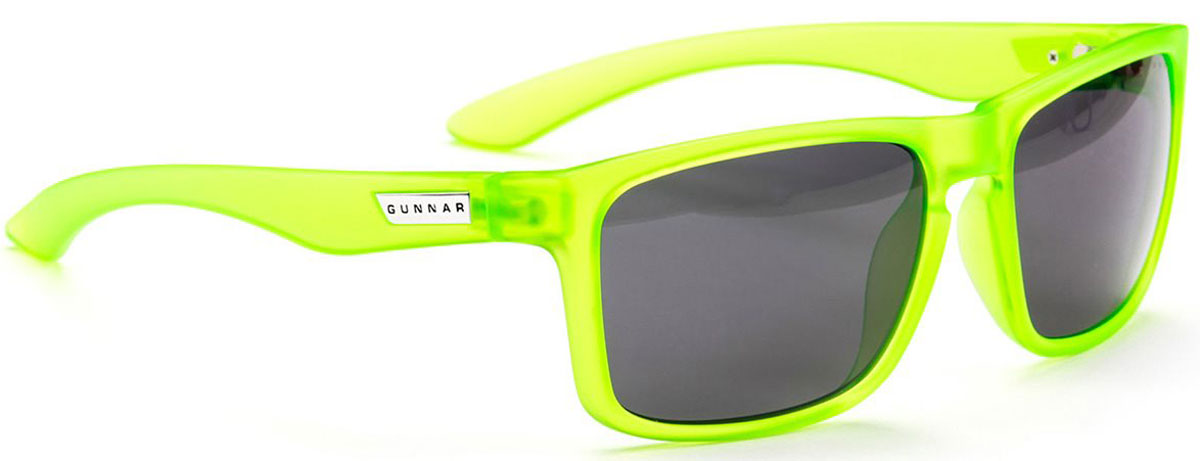 Gunnar Optiks Intercept, Kryptonite SG солнцезащитные очкиINT-06307 Gunnar Optiks Intercept, Kryptonite SG солнцезащитные очкиINT-06307Классическая ретро оправа сливается с футуристическими технологиями, Gunnar Optiks Intercept сочетает в себе дизайн и научные технологии. Эргономичная сбалансированная оправа обрамляет высокоточную оптику. Полированные пластины логотипа на дужках придают оправе сдержанные и тонкие акценты. Инженеры Gunnar Optiks Intercept подобрали материал оправы таким, чтобы соответствовать стандартам качества Gunnar Optiks и одновременно позволить сделать очки доступными более широкому кругу потребителей.