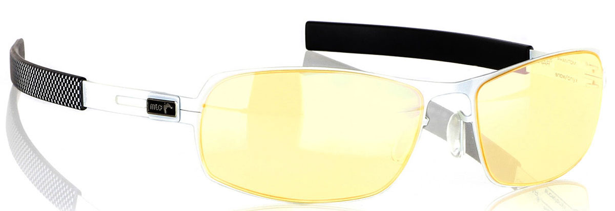 Gunnar MLG Phantom, Snow Onyx компьютерные очкиPHA-04201 Gunnar MLG Phantom, Snow Onyx компьютерные очкиPHA-04201Когда нет времени моргать, Gunnar MLG Phantom не подведет. С вторым по величине охватом линз в киберспорт серии, его закругленные и гарантирующие полную совместимость при ношении гарнитуры дужки помогают достигнуть оптимального визуального восприятия. Наделенные технологией линз Gunnar I-AMP MLG Phantom являются жизненно необходимым компонентом, чтобы помочь вам набрать дополнительные фраги. Регулируемые силиконовые носовые упоры обеспечивают оптимальную посадку Безшарнирный петлевой крепежный дизайн, высокопрочная на растяжение стальная конструкция обеспечивает невероятную прочность Сверхтонкие дужки распределяют давление наушников для обеспечения совместимости с гарнитурой Сменные насадки на дужки Sockets дают бесконечную свободу создания дизайн Конструкция передней части оправы исключает всех сварных швов, болтов и других потенциальных точек