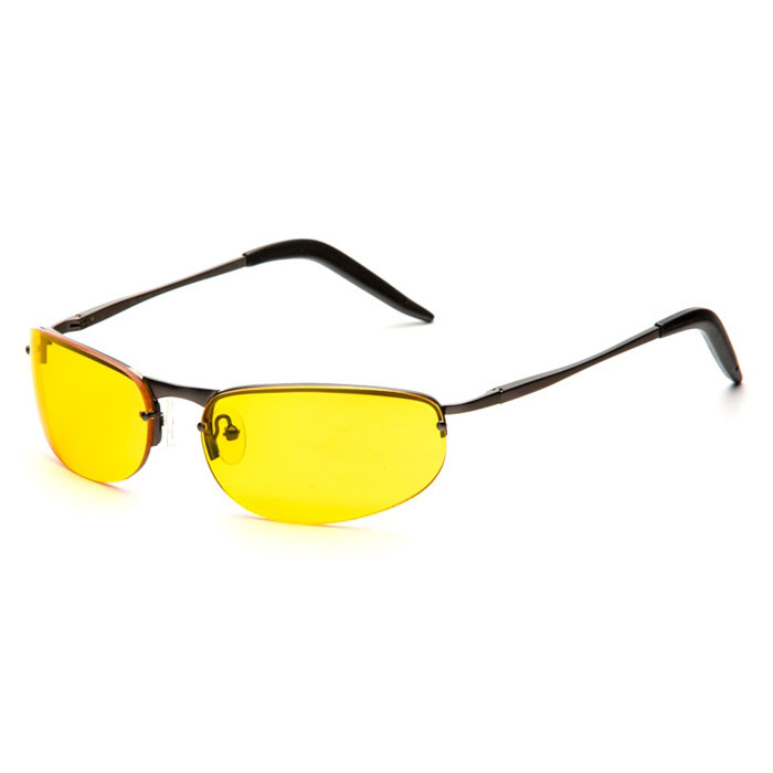 SP Glasses AD002 Comfort, Grey водительские очкиAD002 SP Glasses AD002 Comfort, Grey водительские очкиAD002Водительские очки SP Glasses AD002 Comfort подарят комфорт вашим глазам во время езды на автомобиле. Очки значительно улучшат видимость в дороге при непогоде и снижают нагрузку на глаза. Даже длительная дорога в этих очках будет менее утомительной. В них также рекомендуется ездить в вечернее и ночное время, благодаря тому очки повышают контрастность и помогают лучше ориентироваться во время тумана или дождя. При этом они отлично блокируют ультрафиолетовые лучи (UV 400). Наносники: регулируемые Геометрия: овальная