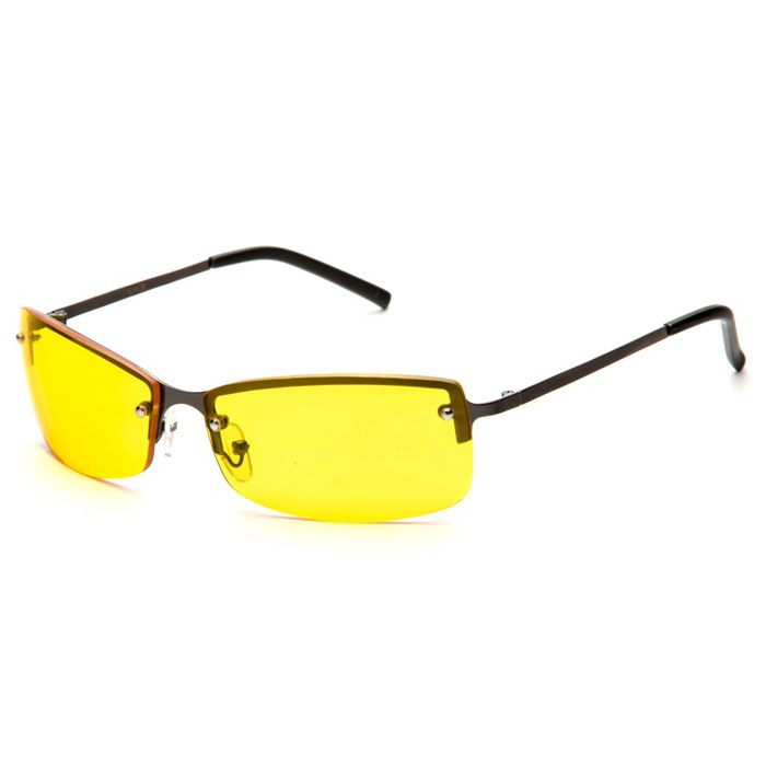 SP Glasses AD017 Comfort, Black водительские очкиAD017 SP Glasses AD017 Comfort, Black водительские очкиAD017Водительские очки SP Glasses AD017 Comfort подарят комфорт вашим глазам во время езды на автомобиле. Очки значительно улучшат видимость в дороге при непогоде и снижают нагрузку на глаза. Даже длительная дорога в этих очках будет менее утомительной. В них также рекомендуется ездить в вечернее и ночное время, благодаря тому очки повышают контрастность и помогают лучше ориентироваться во время тумана или дождя. При этом они отлично блокируют ультрафиолетовые лучи (UV 400). Наносники: регулируемые