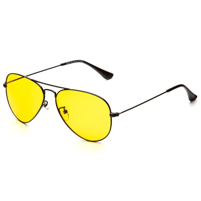 SP Glasses AD063 Premium, Black водительские очкиAD063 SP Glasses AD063 Premium, Black водительские очкиAD063Водительские очки SP Glasses AD063 Premium подарят комфорт вашим глазам во время езды на автомобиле. Очки значительно улучшат видимость в дороге при непогоде и снижают нагрузку на глаза. Даже длительная дорога в этих очках будет менее утомительной. В них также рекомендуется ездить в вечернее и ночное время, благодаря тому очки повышают контрастность и помогают лучше ориентироваться во время тумана или дождя. При этом они отлично блокируют ультрафиолетовые лучи (UV 400). Наносники: регулируемые Геометрия: овальная