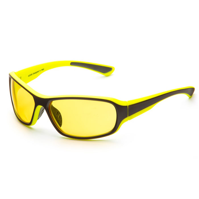 SP Glasses AD058 Premium, Grey Lime водительские очкиAD058 SP Glasses AD058 Premium, Grey Lime водительские очкиAD058SP Glasses AD058 Premium - релаксационные комбинированные очки для активного отдыха с желтым светофильтром. Они улучшают видимость, повышают контрастность в вечернее и ночное время, туман, дождь, а также защищают от ослепления фарами встречных автомобилей. Отлично показывают себя в условиях плохой видимости. Наносники: нерегулируемые