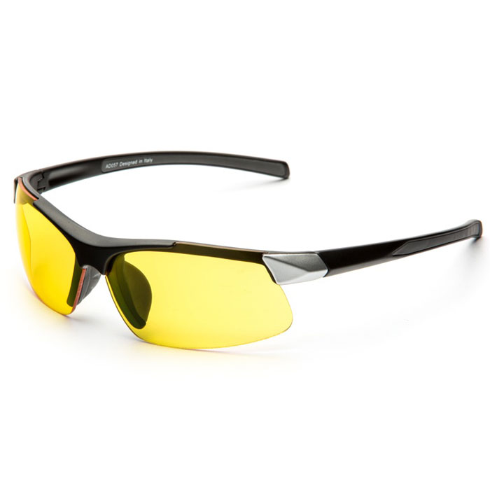 SP Glasses AD057 Premium, Black Silver водительские очкиAD057 SP Glasses AD057 Premium, Black Silver водительские очкиAD057SP Glasses AD057 Premium - релаксационные комбинированные очки для активного отдыха с желтым светофильтром. Они улучшают видимость, повышают контрастность в вечернее и ночное время, туман, дождь, а также защищают от ослепления фарами встречных автомобилей. Отлично показывают себя в условиях плохой видимости. Наносники: нерегулируемые