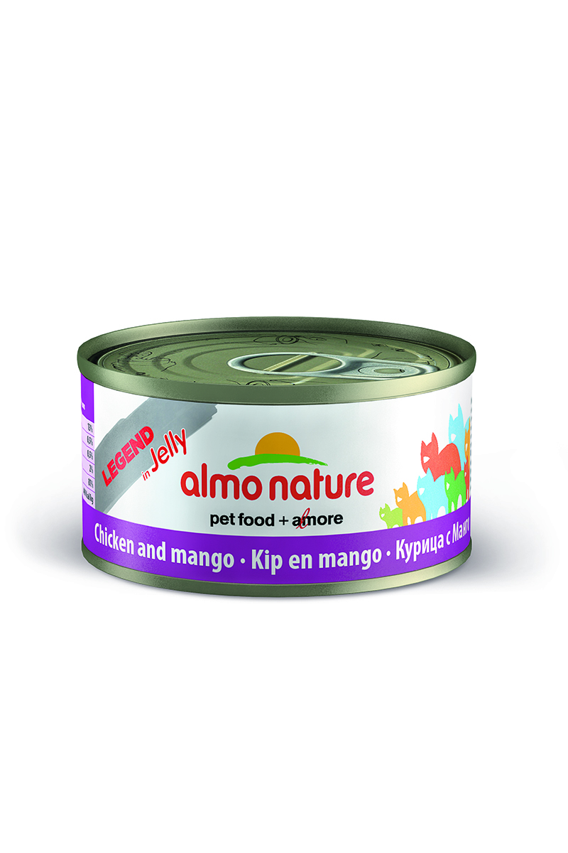 Консервы для кошек Almo Nature Legend, с курицей и манго, 70 г24497 Консервы для кошек Almo Nature Legend, с курицей и манго, 70 г24497Консервы Almo Nature Legend - сбалансированный влажный корм для кошек, изготовленный из ингредиентов высшего качества, являющихся натуральными источниками витаминов и питательных веществ. Консервы Almo Nature Legend изготавливаются по уникальной технологии, в процессе которой мясные ингредиенты упаковываются в свежем сыром виде, затем проходят термическую обработку прямо в упаковке, что позволяет сохранить все питательные вещества и прекрасный вкус и аромат. Состав: курица 70%, куриный бульон 22,8%, манго 5%, рис 1%, желирующие агенты 1,2% (содержит хлорид калия). Добавки: камедь кассии 3850 мг/кг. Пищевая ценность: белки 14%, клетчатка 0.3%, масла и жиры 2%, зола 1%, влажность 80%. Калорийность: 660 ккал/кг. Товар сертифицирован.