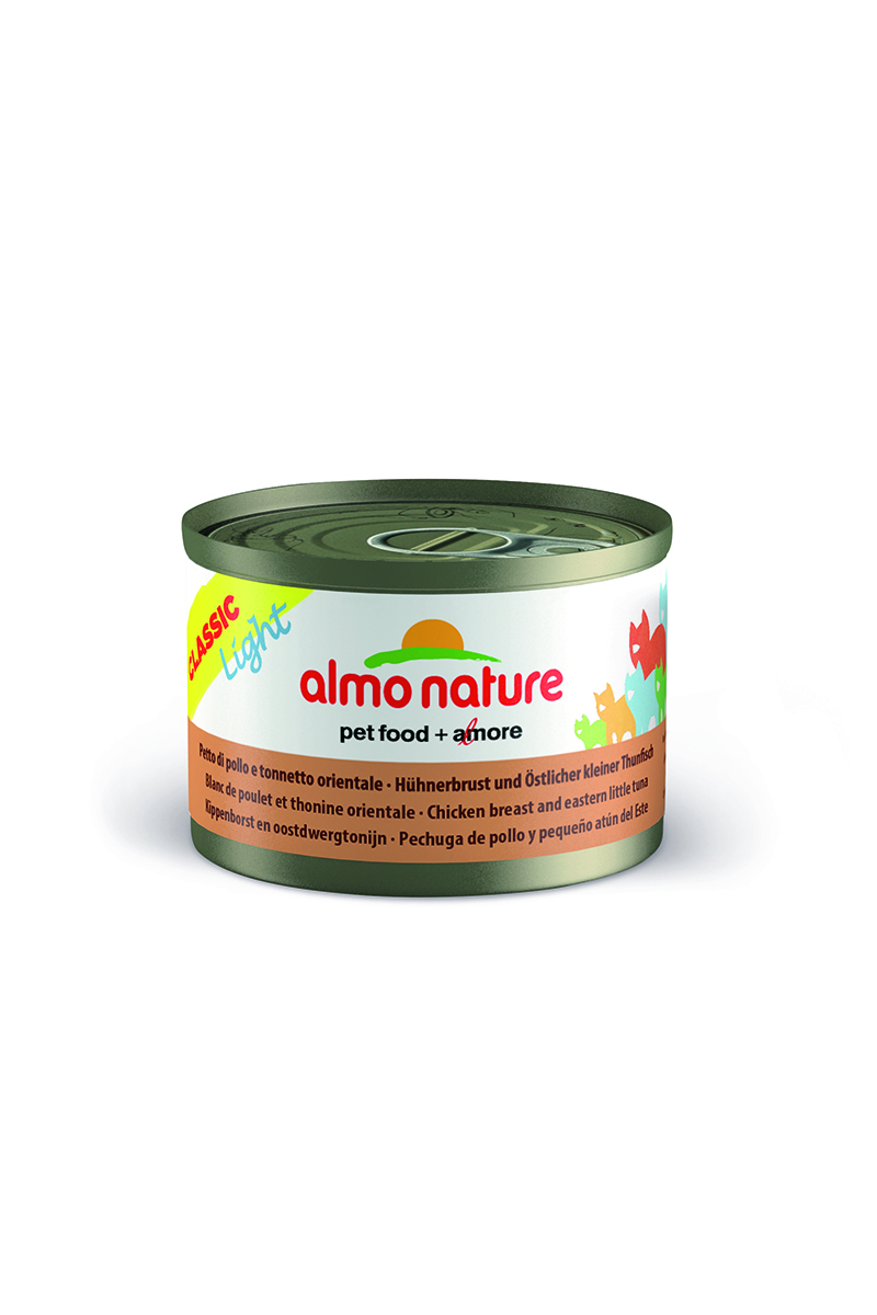 Консервы для кошек Almo Nature Classic, низкокалорийные, с куриной грудкой и пятнистым Индо-Тихоокеанским тунцом, 50 г х 3 шт25025 Консервы для кошек Almo Nature Classic, низкокалорийные, с куриной грудкой и пятнистым Индо-Тихоокеанским тунцом, 50 г х 3 шт25025Низкокалорийные консервы для кошек Almo Nature Classic содержат 75-55% высококачественного мяса, приготовленного в собственном бульоне (24%) - именно такой простой и естественный состав привлекает кошек. Механическая обработка продуктов, с большой осторожностью, без применения химикатов во избежание потери питательных веществ. Без добавок, будь то химические или какие-либо другие ингредиенты, тем не менее - излюбленный всеми кошками продукт, за свою простоту и подлинность. Состав: свежее филе куриной грудки - 25%, филе пятнистого Индо-Тихоокеанского тунца - 25%, куриный бульон - 47%, рис - 3%. Гарантированный анализ: белки – 17%, клетчатка – 1%, жиры – 0,5%, зола – 3%, влага - 81%. Калорийность – 637 ккал/кг. Товар сертифицирован.