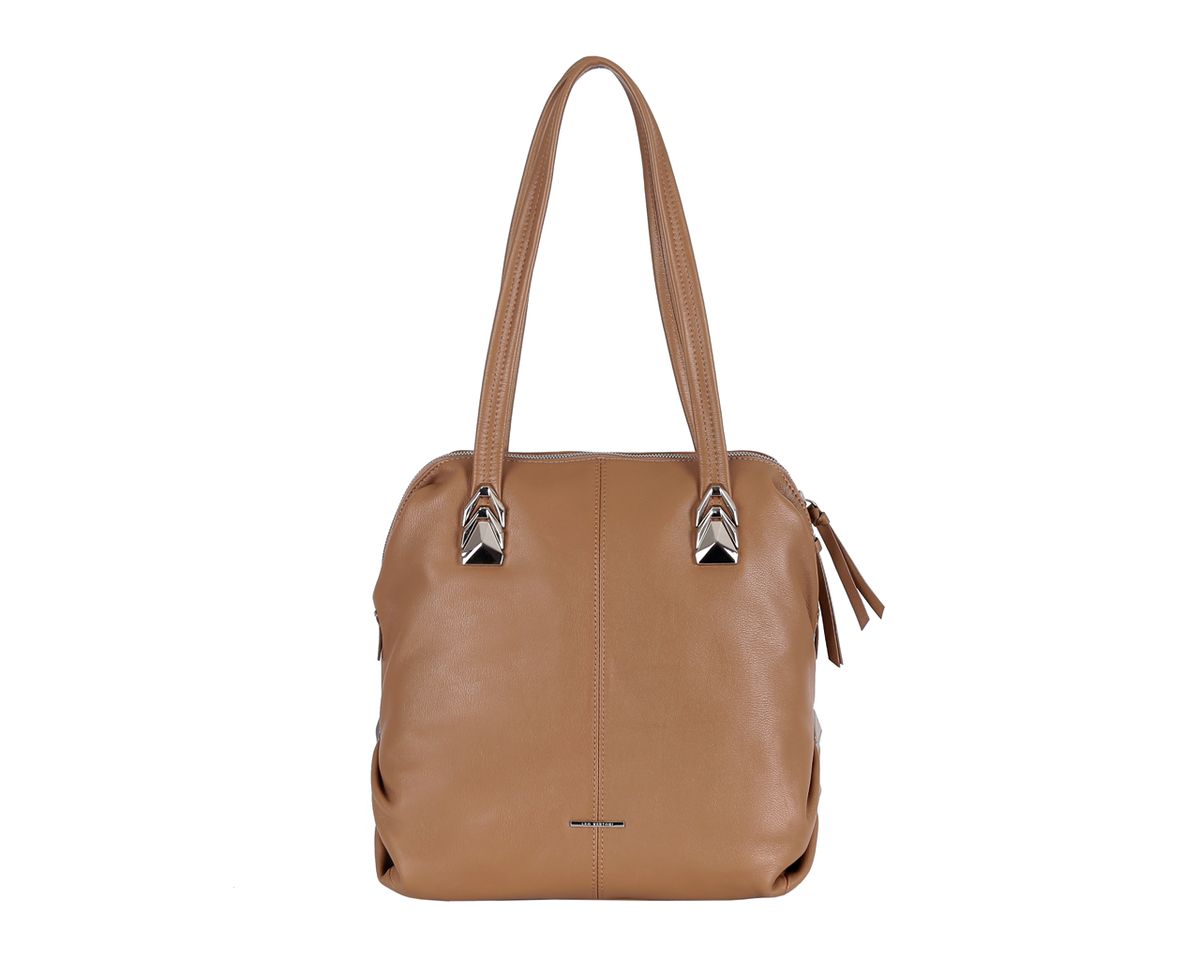 Сумка женская Leo Ventoni, цвет: коричневый. 2300436723004367-khaki Сумка женская Leo Ventoni, цвет: коричневый. 2300436723004367-khakiСтильная женская сумка Leo Ventoni выполнена из натуральной кожи c зернистой фактурой и оформлена металлической фурнитурой. Сумка имеет одно отделение, которое закрывается на молнию. Внутри предусмотрен вшитый карман на молнии и два накладных кармана для телефона и мелочей и карман-средник на молнии. Снаружи, в задней стенке изделия расположен вшитый карман на молнии. Сумка оснащена практичными ручками, которые позволят носить изделие, как в руках, так и на плече. Дно сумки дополнено металлическими ножками. Такая сумка прекрасно дополнит ваш образ и подчеркнет изысканный стиль.