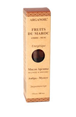 Дом Арганы Fruits du Maroc Масло арганы для ухода и массажа Амбра - Мускус, 100 мл706292 Дом Арганы Fruits du Maroc Масло арганы для ухода и массажа Амбра - Мускус, 100 мл706292Экстракт мускуса создает атмосферу сексуальности и чувственности, снижает чувство обеспокоенности и меланхолии. Экстракт амбра активизирует кровообращение, борется с усталостью, депрессией и стрессом, придает сил, успокаивает, способствует балансу. Благодаря использованию этого масла после душа или во время массажа Вы испытаете уникальные ощущения, а на коже останется тонкий аромат амбра и мускуса, чувственный и тонизирующий.