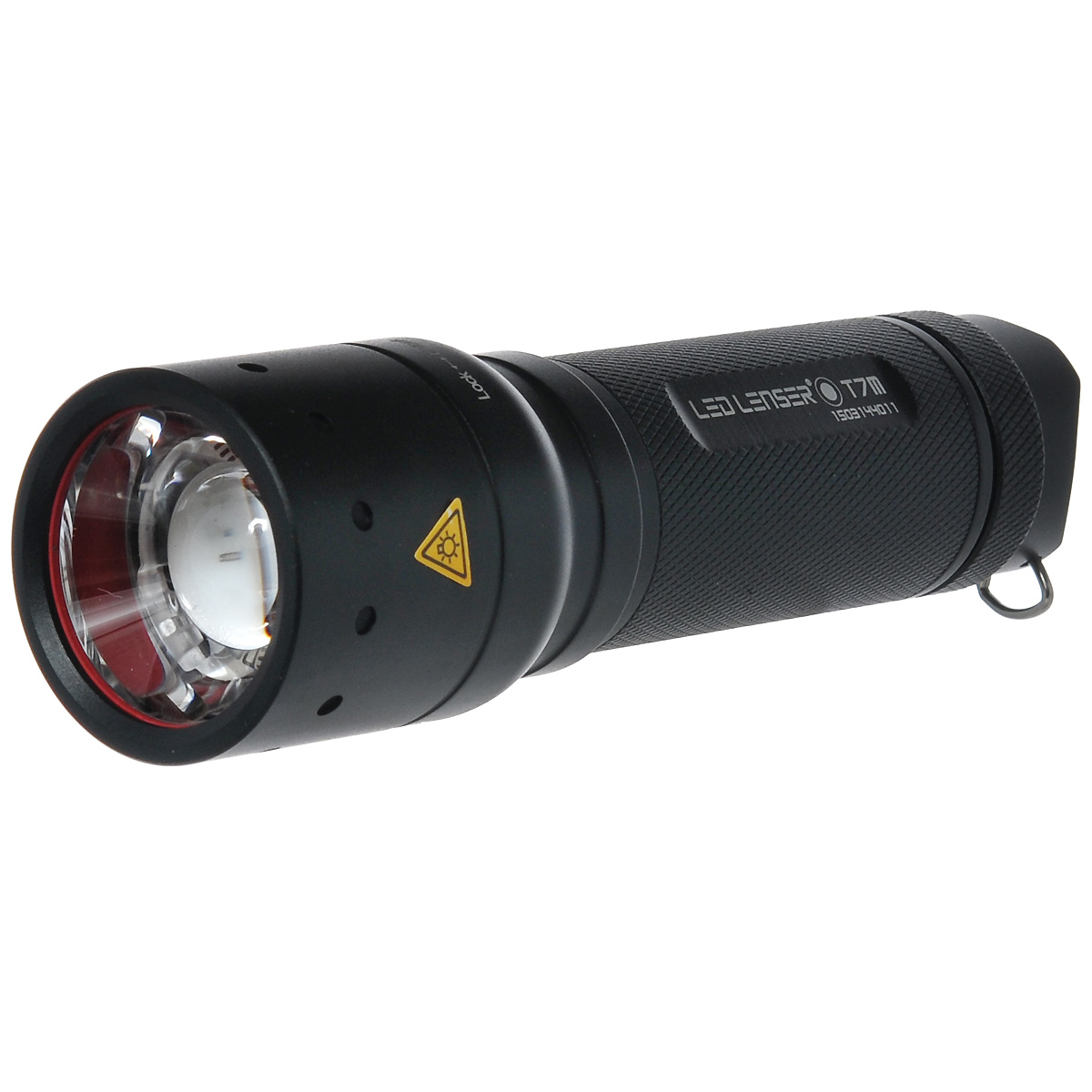 Светодиодный фонарь Led Lenser T7M9807-M Светодиодный фонарь Led Lenser T7M9807-MФонарь повышенной яркости. Тактический. Инновационная система - Smart Light Technology - возможность подбора каждым пользователем удобных для себя режимов изменения свечения. Для решения тактических задач тыльная часть рукоятки снабжена коронообразными выступами. Световой поток- 400 лм. Время свечения в экономичном режиме - 35 часов. Длина - 131 мм. Вес - 180 г. Питание - 4 х ААА (в комплекте). Количество светодиодов - 1. Эффективная дальность свечения - до 280 м. Поясная поворотная клипса. Система AFS. Картонная упаковка. Гарантийный срок на фонари Led Lenser 5 лет. Возврат товара возможен только через сервисный центр. Сервисный центр: м. ВДНХ, Ботанический сад 129223, г. Москва, Проспект Мира, 119, ВВЦ, строение 323 +7 495 974 3494 service@omegatool.ru Время работы сервисного центра: Пн-чт: 10.00-18.00 Пт: 10.00- 17.00 Сб, Вс: выходные дни Комплектация: фонарь, текстильный чехол, шнурок,...