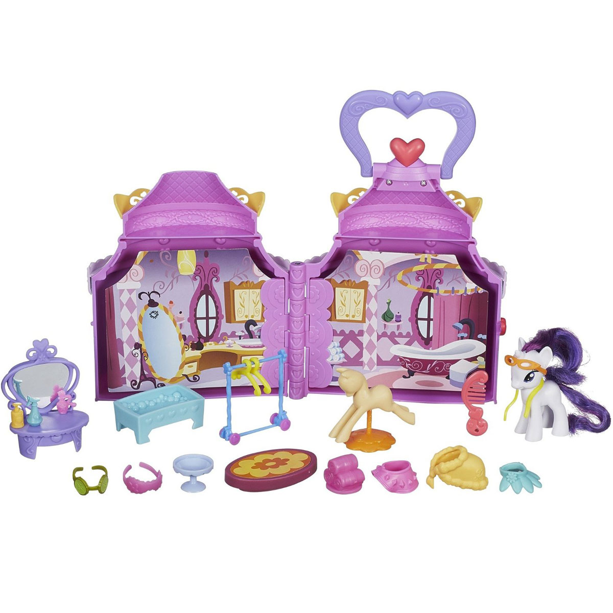 My Little Pony Игровой набор Бутик РаритиB1372EU4 My Little Pony Игровой набор Бутик РаритиB1372EU4Новый игровой набор Бутик Рарити из серии My Little Pony от Hasbro станет любимой игрушкой для вашей девочки! Внешне игрушка похожа на небольшой круглый домик, крышу которого украшает сердечко. В нем есть три разных помещения: спальня, спа-салон и прихожая. Внутри домик разделен несколькими картонными страничками, на которых нарисован интерьер комнаты. Перелистнув раз, получится ванная комната, второй - прихожая, третий - пони Рарити окажется в спа-салоне. Меняются декорации одним движением руки, нужно лишь перелистнуть страничку! Также в наборе есть более 20 аксессуаров, которыми можно обставлять комнаты. Юная поклонница мультсериала Дружба - это чудо! сможет брать с собой игровой набор Бутик Рарити куда угодно. Достаточно просто закрыть домик, соединив две половинки и взяться за удобную ручку, прикрепленную к крыше домика. На передней ноге пони Рарити находится QR-код в виде сердечка, просканировав который при помощи любого мобильного устройства, можно открыть...