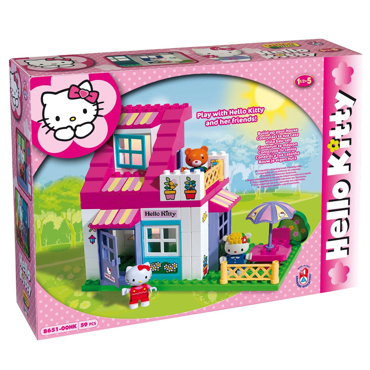 Hello Kitty Конструктор Androni Giocattoli Дом8651-00HK Hello Kitty Конструктор Androni Giocattoli Дом8651-00HKКонструктор Androni Giocattoli Hello Kitty: Дом непременно понравится вашей малышке. Игровой набор состоит из 59 пластиковых элементов, с помощью которых она сможет построить уютный домик с зеленой лужайкой для милой Kitty и ее друзей. На лужайке можно установить столик с зонтиком, за которым могут сидеть друзья Kitty. Красочные фигурки с подвижными руками и ногами непременно заинтересуют малыша. Детали конструктора совместимы с игрушечными строительными элементами известных марок. Ваша малышка часами будет играть с набором, придумывая различные истории с Kitty и ее друзьями, при этом развивая мышление, воображение, усидчивость, а также мелкую моторику.