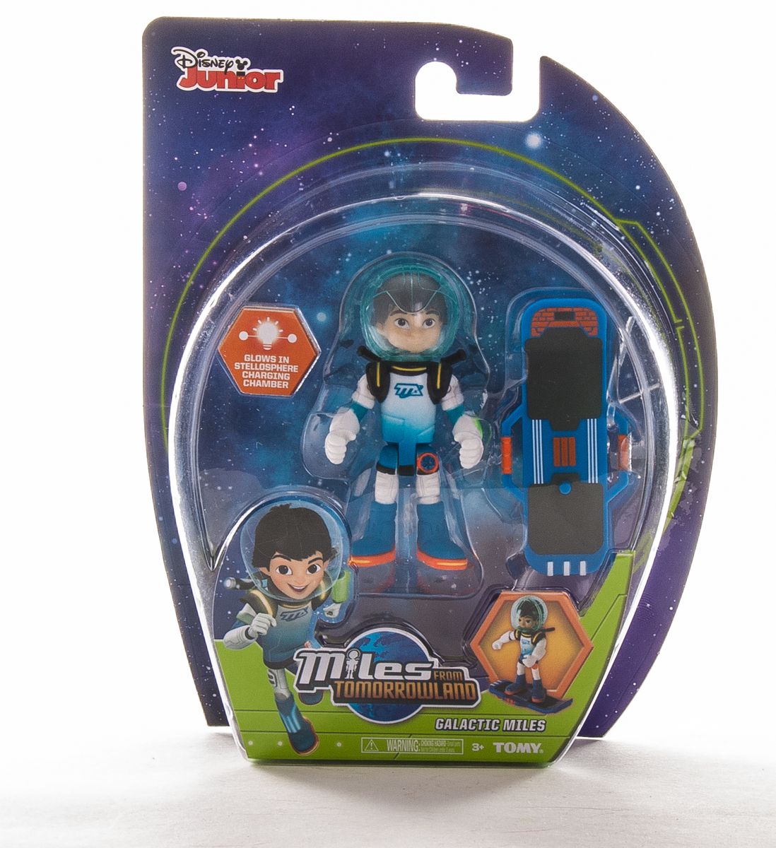 Miles from Tomorrowland Фигурка Майлз с бластбордом86102 Miles from Tomorrowland Фигурка Майлз с бластбордом86102Майлз - главный герой мультсериала Майлз с другой планеты. Он очень любознательный и все время попадает в самые разные ситуации! Приключения Майлза происходят не только на космическом корабле, но и в неизведанных мирах на далеких планетах. Фигурка Miles from Tomorrowland Майлз с бластбордом прекрасно детализирована. Майлз одет в свой космический костюм, а на голове у него прозрачный шлем. В набор входит бластборд Майлза, на котором он передвигается над поверхностью. Ваш ребенок часами будет играть с такой игрушкой, придумывая различные истории. Порадуйте его таким замечательным подарком!