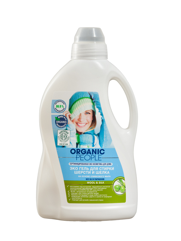 Гель для стирки шерсти и шелка Organic People, на основе оливкового мыла, 1,5 л071-4-1660 Гель для стирки шерсти и шелка Organic People, на основе оливкового мыла, 1,5 л071-4-1660Эко гель Organic People на основе оливкового мыла эффективно и бережно очищает деликатные ткани из шерсти и шелка, возвращает им первоначальную мягкость и свежесть. В отличие от классического порошка не содержит опасных химических веществ. Средство подходит для стирки детского белья. Товар сертифицирован.