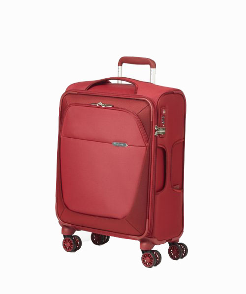 Чемодан Samsonite B-Lite 3, цвет: красный, 35,5 л39D*00005 Чемодан Samsonite B-Lite 3, цвет: красный, 35,5 л39D*00005Чемодан Samsonite B-Lite 3 прекрасно подойдет для путешествий. Материал внешней отделки - плотный текстиль (нейлон 400Den и полиэстер 450Den), внутренняя отделка - полиэстеровая ткань бежевого цвета. Чемодан очень вместителен, он содержит продуманную внутреннюю и внешнюю организацию. Имеется одно большое отделение, которое закрывается по периметру на застежку-молнию с двумя бегунками. Внутри содержится большой отдел для одежды с перекрещивающимися багажными ремнями, соединяющимися при помощи пластикового карабина. На крышке с внутренней стороны расположен сетчатый карман на молнии для различных аксессуаров. Снаружи имеется большой карман на молнии. Для удобной перевозки чемодан оснащен четырьмя маневренными колесами, которые обеспечивают легкость перемещения в любом направлении. Телескопическая ручка выдвигается нажатием на кнопку и фиксируется в 4 положениях, поэтому может быть отрегулирована под рост пользователя. Сбоку и сверху предусмотрены ручки ...
