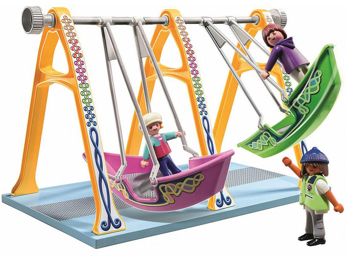 Playmobil Игровой набор Аттракцион Лодка5553 Playmobil Игровой набор Аттракцион Лодка5553Игровой набор Playmobil Аттракцион Лодка приведет в восторг вашего ребенка. Он выполнен из безопасного пластика и включает элементы для сборки площадки с двумя качелями, фигурки в виде двух взрослых и ребенка и другие аксессуары для игры. У фигурок подвижные части тела; в руках они могут удерживать предметы. Если хорошо закрепить фигурки на аттракционе, то на качелях можно даже переворачиваться вверх ногами. Ваш ребенок с удовольствием будет играть с набором, придумывая веселые истории. Рекомендуемый возраст: от 4 до 10 лет.