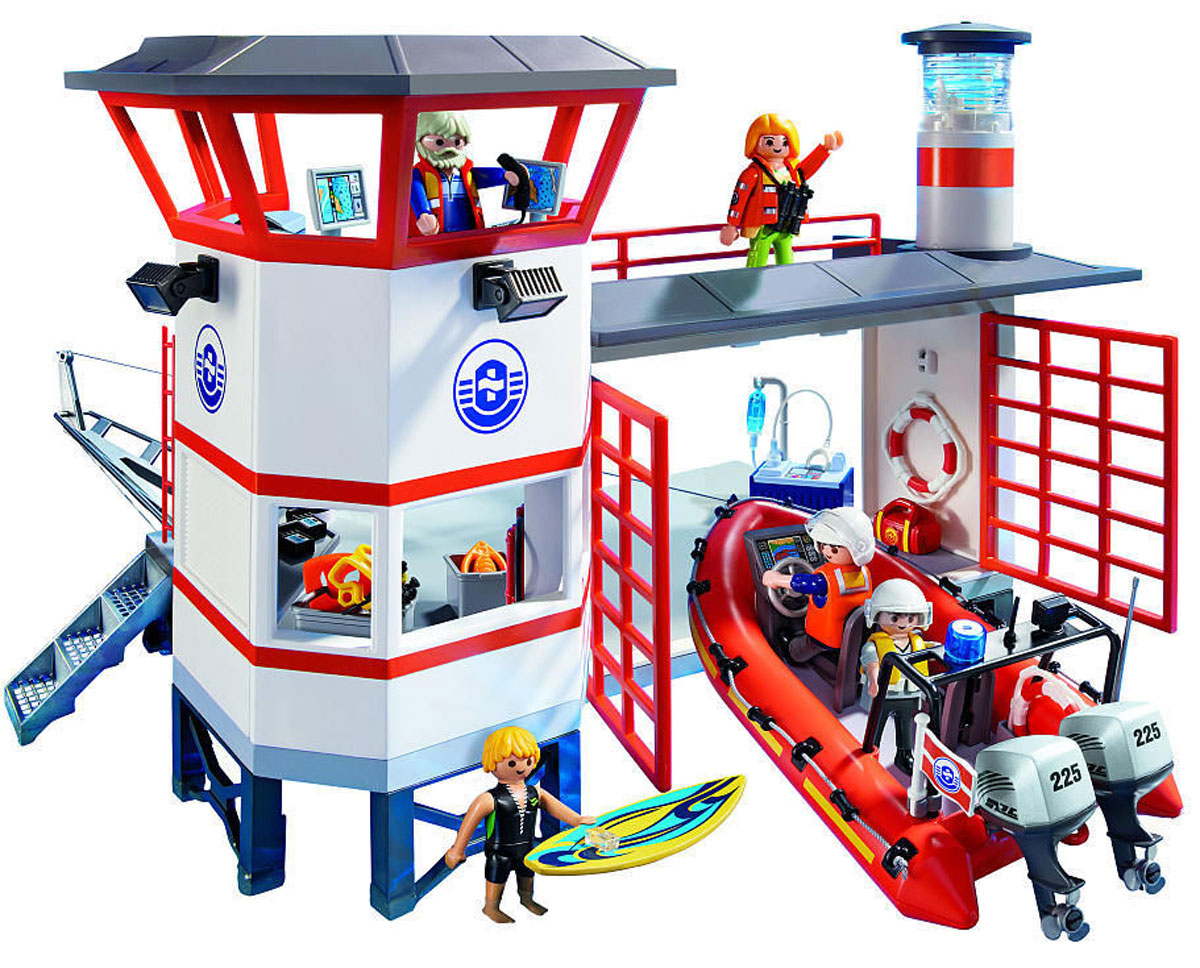 Playmobil Игровой набор Береговая станция с маяком5539 Playmobil Игровой набор Береговая станция с маяком5539Игровой набор Playmobil Береговая станция с маяком понравится вашему малышу и позволит ему почувствовать себя отважным спасателем. В комплект входят: 5 фигурок, лодка, береговая станция, маяк, а также разнообразные аксессуары и элементы декора, которые сделают игру еще интереснее. Элементы набора выполнены из прочного пластика ярких цветов. Руки и головы фигурок подвижны, а благодаря специальной форме ручек, они могут держать различные небольшие предметы, входящие в набор. Спустив большую надувную лодку на воду по пандусу с помощью лебедки, можно принять участие в захватывающей спасательной миссии на море. На береговой станции есть для этого необходимое снаряжение. А маяк укажет спасателям путь обратно на берег. Игры с таким набором позволят ребенку весело провести время, а также помогут развить мелкую моторику пальчиков, внимательность и воображение. Порадуйте своего малыша такой чудесной игрушкой! Необходимо докупить 2 батарейки напряжением 1,5V типа...