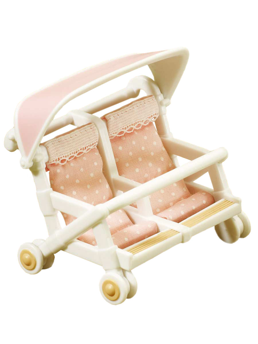 Sylvanian Families Игровой аксессуар Коляска для двойни2920 Sylvanian Families Игровой аксессуар Коляска для двойни2920Игровой аксессуар Коляска для двойни привлечет внимание вашего ребенка и станет отличным подарком для поклонников жителей чудесной страны Sylvanian Families. Компания была основана в 1985 году, в Японии. Sylvanian Families очень популярен в Европе и Азии, и, за долгие годы существования, компания смогла добиться больших успехов. 3 года подряд в Англии бренд Sylvanian Families был признан Игрушкой Года. Сегодня у героев Sylvanian Families есть собственное шоу, полнометражный мультфильм и сеть ресторанов, работающая по всей Японии. Sylvanian Families - это целый мир маленьких жителей, объединенных общей легендой. Жители страны Sylvanian Families - это кролики, белки, медведи, лисы и многие другие. У каждого из них есть дом, в котором есть все необходимое для счастливой жизни. В городе, где живут герои, есть школа, больница, рынок, пекарня, детский сад и множество других полезных объектов. Жители этой страны живут семьями, в каждой из которой есть...