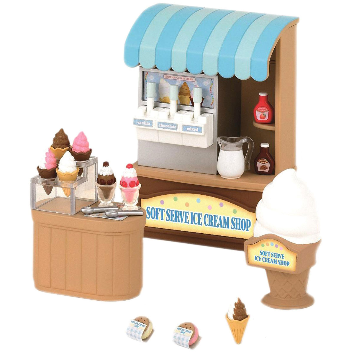 Sylvanian Families Игровой набор Магазин мороженого2811 Sylvanian Families Игровой набор Магазин мороженого2811Игровой набор Sylvanian Families Магазин мороженого привлечет внимание вашей малышки и не позволит ей скучать. Набор включает в себя аппарат с мороженым, прилавок, подставку для мороженого, бутылочки с джемом и другие аксессуары. Ваша малышка будет часами играть с набором, придумывая различные истории. Sylvanian Families - это целый мир маленьких жителей, объединенных общей легендой. Жители страны Sylvanian Families - это кролики, белки, медведи, лисы и многие другие. У каждого из них есть дом, в котором есть все необходимое для счастливой жизни. В городе, где живут герои, есть школа, больница, рынок, пекарня, детский сад и множество других полезных объектов. Жители этой страны живут семьями, в каждой из которой есть дети. В домах Sylvanian Families царит уют и гармония. Домашние животные радуют хозяев. Здесь продумана каждая мелочь, от одежды до мебели и аксессуаров. Размер аппарата с мороженым: 7 см х 10 см х 3,5 см.