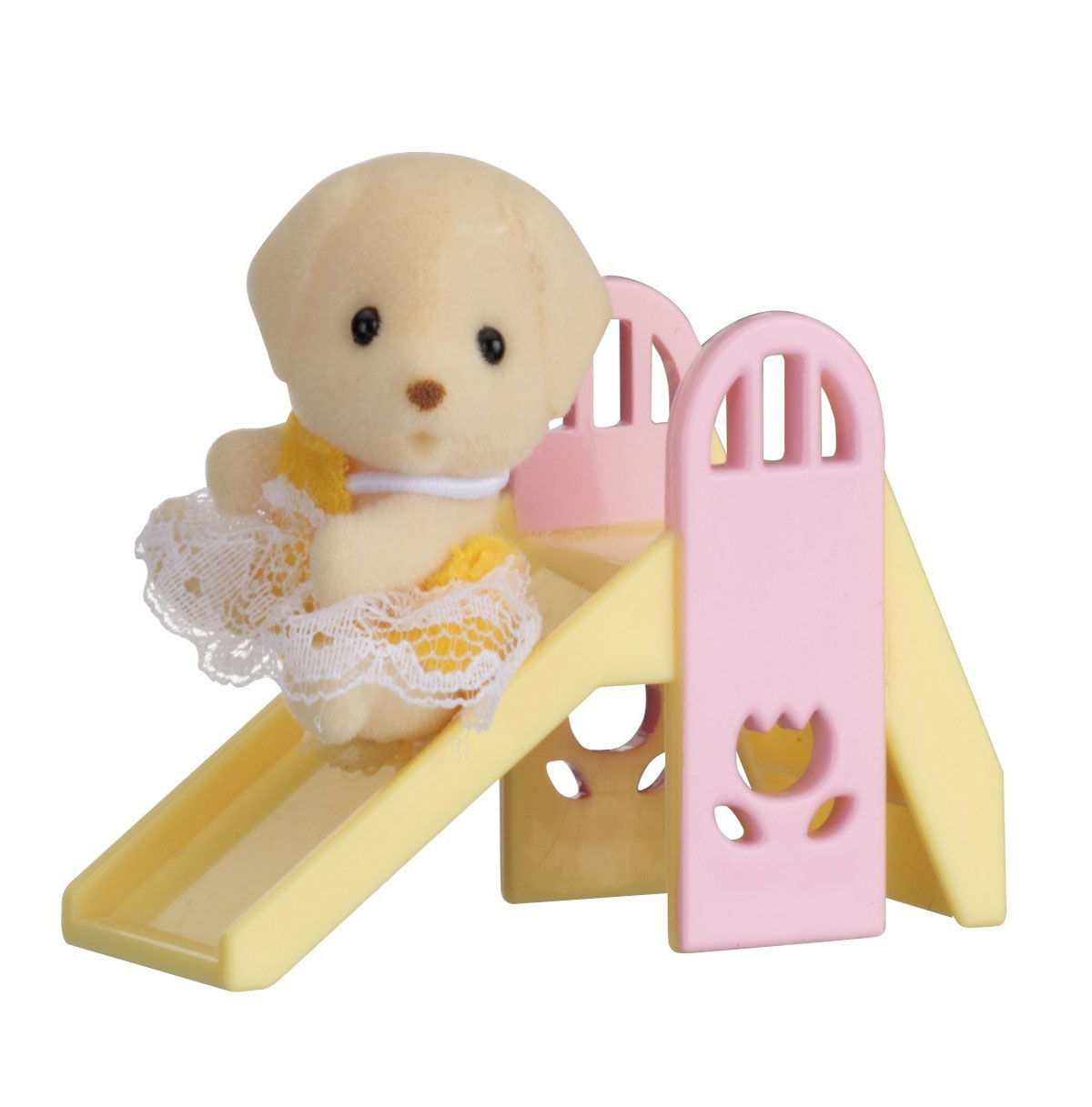 Sylvanian Families Фигурка Малыш щенок на горке5204 Sylvanian Families Фигурка Малыш щенок на горке5204Фигурка Sylvanian Families Малыш щенок на горке приведет в восторг любителей страны Сильвания. Этот чудесный щенок весело проводит время, катаясь с горки. Малыш готов играть целый день! Кажется, что он совсем не устает и будет кататься с горки до самого вечера. Игры с фигуркой развивают у ребенка чувство ответственности и заботы, формируют представление о семейных ценностях. Все элементы выполнены с невероятной тщательностью из безопасных материалов. Компания Sylvanian Families была основана в 1985 году, в Японии. Sylvanian Families очень популярна в Европе и Азии и, за долгие годы существования, компания смогла добиться больших успехов. 3 года подряд в Англии бренд Sylvanian Families был признан Игрушкой Года. Сегодня у героев Sylvanian Families есть собственное шоу, полнометражный мультфильм и сеть ресторанов, работающая по всей Японии. Sylvanian Families - это целый мир маленьких жителей, объединенных общей легендой....