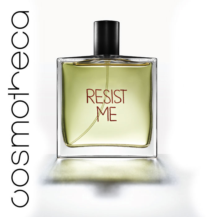 Liaison de Parfum Парфюмерная вода RESIST ME 100 млLDPRSM Liaison de Parfum Парфюмерная вода RESIST ME 100 млLDPRSMResist Me – Сопротивляйся мне. Элегантный аромат с базовыми нотам сандала, кожи и мускуса и сердцем из кедра, пачули, ириса и герани. Верхние ноты бергамота, лимона, мандарина, бессмертника и лаванды. Для зрелой и интеллектуальной, уверенной в себе женщины.
