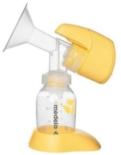 Молокоотсос электрический Medela Mini Electric (Мини Электрик)006.2050 Молокоотсос электрический Medela Mini Electric (Мини Электрик)006.2050Электрический молокоотсос. Автоматически имитирует естественный ритм сосания ребенком материнской груди. Удобный, легкий, портативный, работает как от сети, так и от батареек. Имеет плавную регулировку силы сцеживания, позволяя маме подобрать комфортный для нее уровень. Идеален для мам, ведущих активный образ жизни.