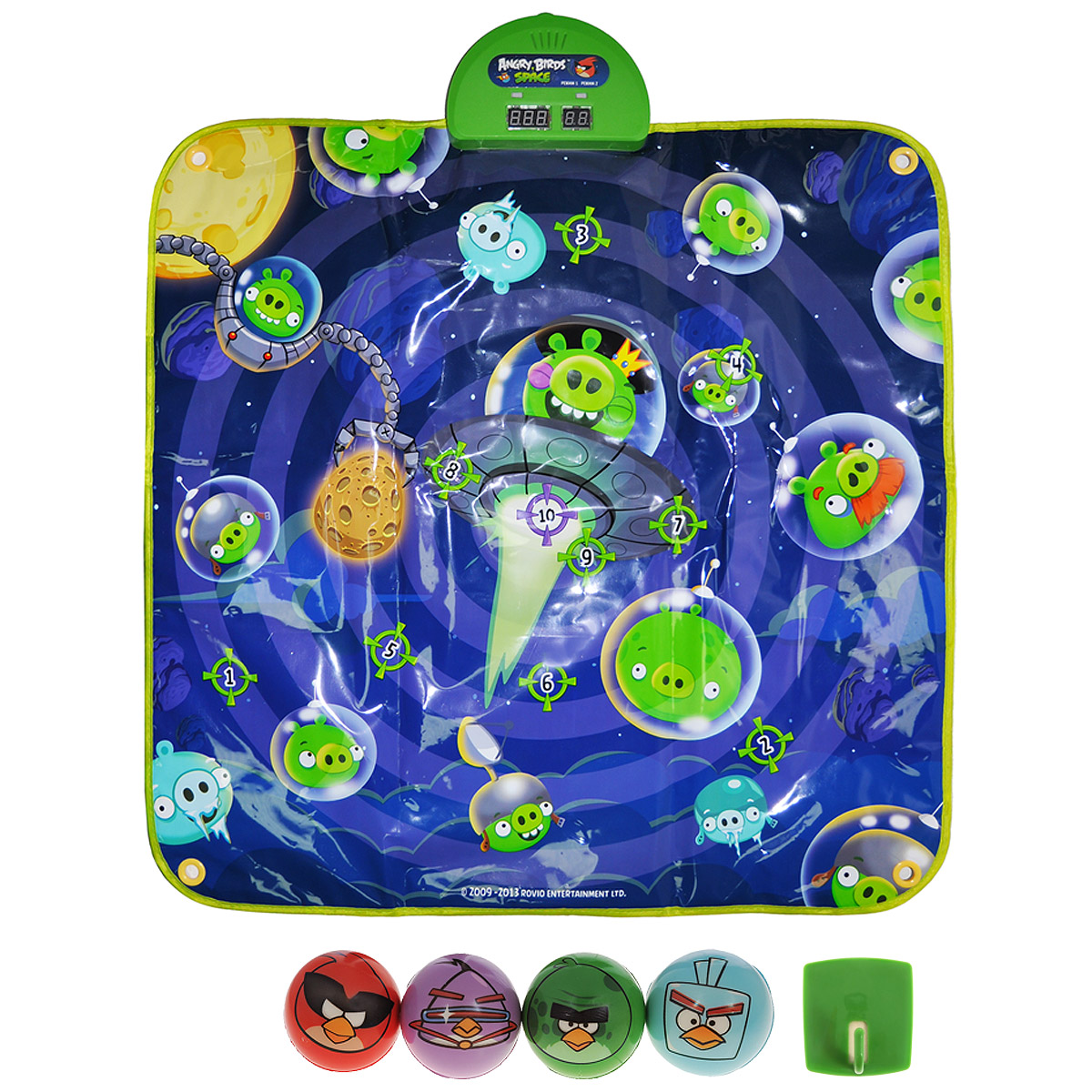 Angry Birds Музыкальный коврик-игра Дартс SpaceТ00 Angry Birds Музыкальный коврик-игра Дартс SpaceТ00Музыкальный коврик-игра Angry Birds Дартс Space - занимательная игра, которая не оставит равнодушным ни взрослого, ни ребенка. В комплект входят музыкальный коврик в стиле Angry Birds с мишенями и набор из 4 мячиков. Коврик можно расположить на любой ровной горизонтальной поверхности, либо повесить как настоящую мишень на стене. Для этой цели в уголках коврика предусмотрены специальные отверстия. Для того, чтобы начать играть необходимо установить кнопку переключателя в положение On и выбрать с помощью кнопки Select один из трех уровней сложности. Смотрите на цифры, загорающиеся на главной панели, и успевайте попасть мячиком по соответствующему номеру свинки. При попадании в цель вы услышите мелодии и звуки из популярной игры. Музыкальный коврик-игра развивает координацию движений, меткость и скорость реакции. Играйте и выигрывайте, устраивая соревнования с друзьями! Необходимо докупить 3 батарейки напряжением 1,5V типа АА (не входят в комплект).