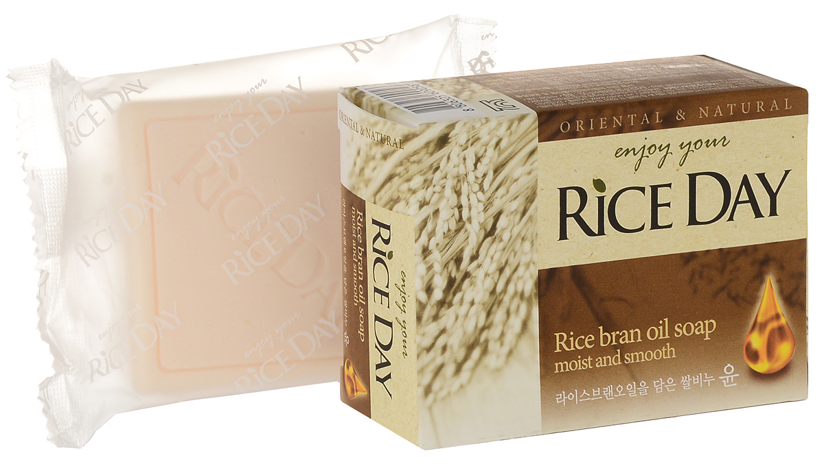 CJ Lion Riceday Мыло туалетное с экстрактом рисовых отрубей, 100 г112889 CJ Lion Riceday Мыло туалетное с экстрактом рисовых отрубей, 100 г112889В составе присутствует питательное свойство масла рисовых отрубей : благодаря высокому содержанию белков, витаминов Е и А в рисовых отрубях кожа становится увлажнённой и гладкой. Очищающие компоненты на растительной основе не разрушают защитный слой с полезной микрофлорой на коже, удаляя только избыток кожного жира и старые клетки. Экстракт рисовых отрубей оказывает успокаивающее действие на кожу, а также делает кожу мягкой и гладкой.