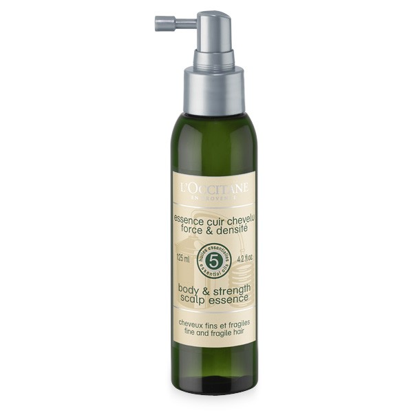 LOccitane Эссенция для кожи головы Сила и густота волос 125 мл335604 LOccitane Эссенция для кожи головы Сила и густота волос 125 мл335604Эффективное воздействие запатентованного комплекса из 5 стимулирующих эфирных масел и укрепляющих аминокислот усиливают микроциркуляцию, укрепляет корни волос, сокращает выпадение волос. Волосы становятся густыми, сильными и пышными от корней до самых кончиков.
