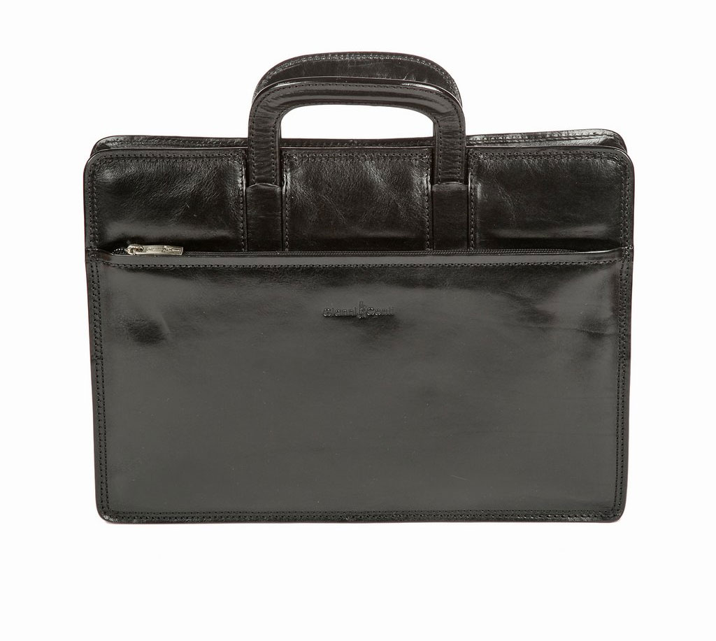 Портфель-папка мужской Gianni Conti, цвет: черный. 901034901034 black Портфель-папка мужской Gianni Conti, цвет: черный. 901034901034 blackОригинальный мужской портфель Gianni Conti изготовлен из натуральной высококачественной кожи с гладкой фактурой. Портфель закрывается на молнию. Внутри расположены три кармашка для кредитных карт, два фиксатора для ручек, накладной карман для телефона, накладной карман для документов и вшитый карман на молнии. На лицевой стороне изделия расположен накладной карман на молнии. Изделие упаковано в фирменную коробку. Сдержанность и продуманный дизайн портфеля добавят элегантности в образ и подчеркнут ваш безупречный вкус.