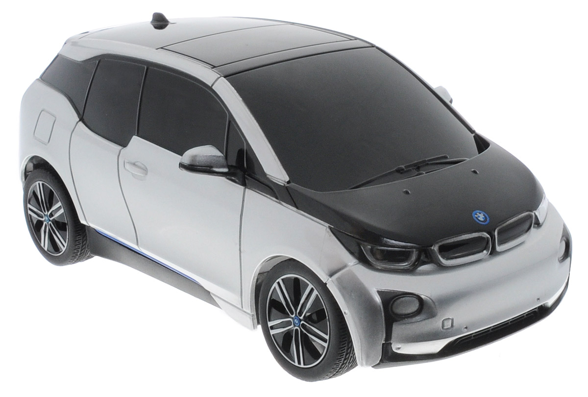 Rastar Радиоуправляемая модель BMW i3 цвет серебристый71200 Rastar Радиоуправляемая модель BMW i3 цвет серебристый71200Радиоуправляемая модель Rastar BMW i3 станет отличным подарком любому мальчику! Все дети хотят иметь в наборе своих игрушек ослепительные, невероятные и модные автомобили на радиоуправлении. Тем более, если это автомобиль известной марки с проработкой всех деталей, удивляющий приятным качеством и видом. Одной из таких моделей является автомобиль на радиоуправлении Rastar BMW i3. Это точная копия настоящего авто в масштабе 1:24. Возможные движения: вперед, назад, вправо, влево, остановка. Для работы машины необходимы 3 батарейки типа АА (не входят в комплект). Для работы пульта управления необходимы 2 батарейки типа АА (не входят в комплект).