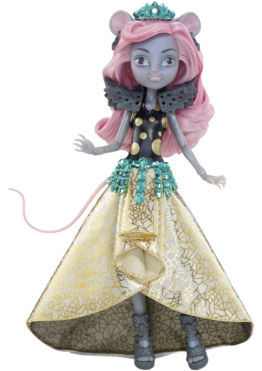 Monster High Кукла Мауседес КингCHW64_CHW61 Monster High Кукла Мауседес КингCHW64_CHW61Ученики школы Monster High отправляются в Boo York на празднование в честь Кристальной Кометы. Там они встречают новых друзей, которые пытаются найти себя в большом городе. Мауседес Кинг - дочь Крысиного короля - надела на торжественное мероприятие свой самый эффектный наряд: лиф в крупный золотистый горошек, клиновидную юбку с золотой отделкой и ярко-синюю тиару. Ее мышиные ушки, хвостик и бархатная шерстка смотрятся просто чудовищно прекрасно, а подставка и расческа помогут ей выглядеть безупречно на снимках. В комплект с куклой также входит подставка, расческа и дневник с подробностями из жизни персонажей мультфильма, который сделает игру с ней еще увлекательнее. Руки и ноги куклы шарнирные, это позволяет придать ей разнообразные позы. Порадуйте поклонницу Монстер Хай удивительной новинкой в мире Школы Монстров, подарив ей куколку из серии Boo York.