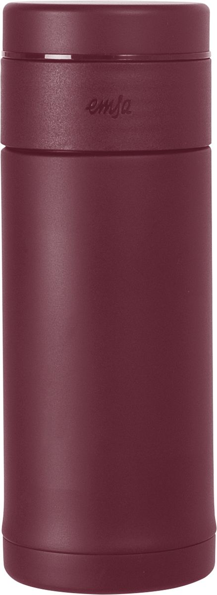 Термокружка Emsa Mobility Slim, цвет: бордовый, 0,32 л515296 Термокружка Emsa Mobility Slim, цвет: бордовый, 0,32 л515296Термокружка Emsa Mobility Slim - это идеальный попутчик в дороге - не важно, по пути ли на работу, в школу или во время похода по магазинам. Вакуумная кружка на 100 % герметична. Кружка имеет двустенную вакуумную колбу из нержавеющей стали, благодаря чему температура жидкости сохраняется долгое время. Изделие оснащено герметичной крышкой. Дно кружки выполнено из силикона, что препятствует скольжению. Встроенный фильтр задерживает травы, кусочки фруктов и чайные пакетики. Диаметр кружки: 6,5 см. Высота кружки: 17 см. Сохранение холодной температуры: 24 ч. Сохранение горячей температуры: 12 ч.