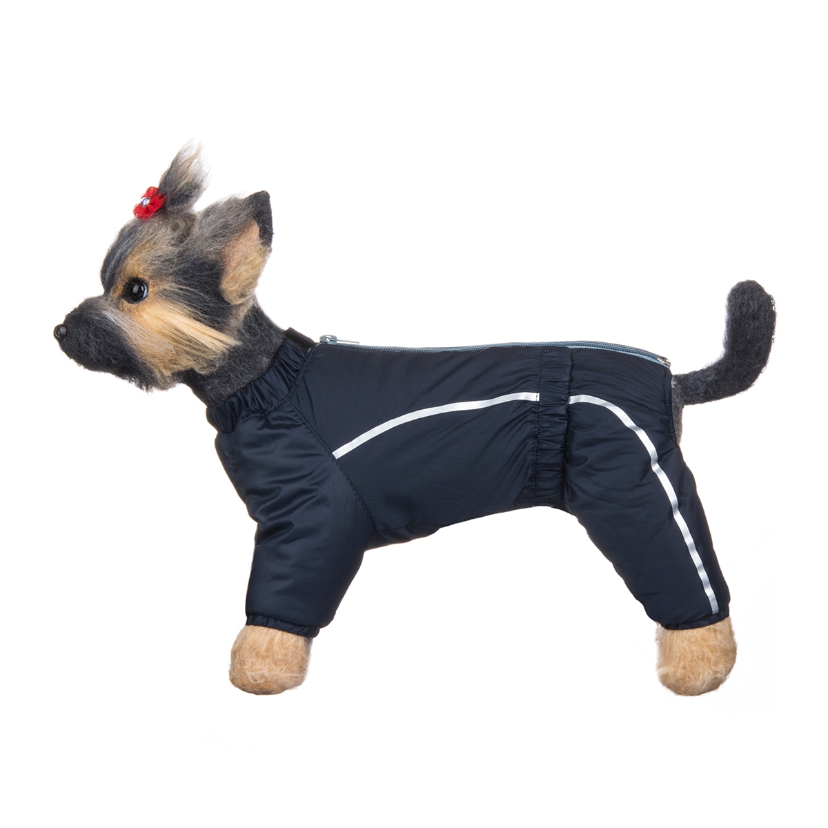 Комбинезон для собак Dogmoda Альпы, зимний, для мальчика, цвет: синий, светло-серый. Размер 4 (XL)DM-150351-4 Комбинезон для собак Dogmoda Альпы, зимний, для мальчика, цвет: синий, светло-серый. Размер 4 (XL)DM-150351-4Зимний комбинезон для собак Dogmoda Альпы отлично подойдет для прогулок в зимнее время года. Комбинезон изготовлен из полиэстера, защищающего от ветра и снега, с утеплителем из синтепона, который сохранит тепло даже в сильные морозы, а на подкладке используется искусственный мех, который обеспечивает отличный воздухообмен. Комбинезон застегивается на молнию и липучку, благодаря чему его легко надевать и снимать. Ворот, низ рукавов и брючин оснащены внутренними резинками, которые мягко обхватывают шею и лапки, не позволяя просачиваться холодному воздуху. На пояснице имеется внутренняя резинка. Изделие декорировано серебристыми полосками и надписью DM. Благодаря такому комбинезону простуда не грозит вашему питомцу и он сможет испытать не сравнимое удовольствие от снежных игр и забав.