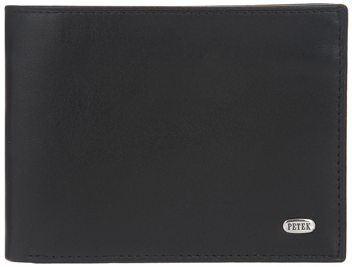 Портмоне мужское Petek 1855, цвет: черный. 290.000.01290.000.01 Black Портмоне мужское Petek 1855, цвет: черный. 290.000.01290.000.01 BlackСтильное мужское портмоне Petek 1855 выполнено из натуральной кожи с зернистой поверхностью. Лицевая сторона оформлена металлической пластиной с гравировкой в виде названия бренда. Изделие раскладывается пополам. Портмоне содержит два потайных кармана, два накладных кармана, два съемных блока из пластика для визиток и пластиковых карт и два отделения для купюр. Изделие упаковано в фирменную коробку. Такое портмоне станет отличным подарком для человека, ценящего качественные и стильные вещи.