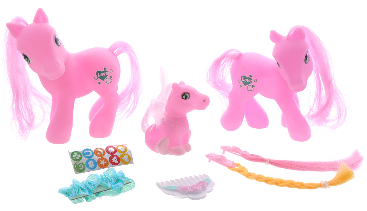 Family Horses Игровой набор83034 Family Horses Игровой набор83034Игровой набор Family Horses привлечет внимание вашей малышки и не позволит ей скучать. Набор выполнен из безопасного материала ярких цветов и состоит из трех фигурок пони. У них у всех роскошные гривы, за которыми так важно правильно ухаживать. А для этого в комплекте с пони прилагаются расческа, заколки с двумя разноцветными прядями и наклейки. Теперь малышка сможет расчесывать лошадкам гривы, наклеивать на них наклейки и создавать им новые прически каждый день. Порадуйте свою дочурку таким замечательным подарком.