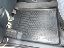 Коврики в салон Peugeot Partner origin (02-) передние полиуретан0220100201 Коврики в салон Peugeot Partner origin (02-) передние полиуретан0220100201Коврики производятся индивидуально для каждой модели автомобиля из современного и экологически чистого материала, точно повторяют геометрию пола автомобиля, имеют высокий борт от 3 см до 4 см., обладают повышенной износоустойчивостью, антискользящими свойствами, лишены резкого запаха, сохраняют свои потребительские свойства в широком диапазоне температур (-50 +80 С)