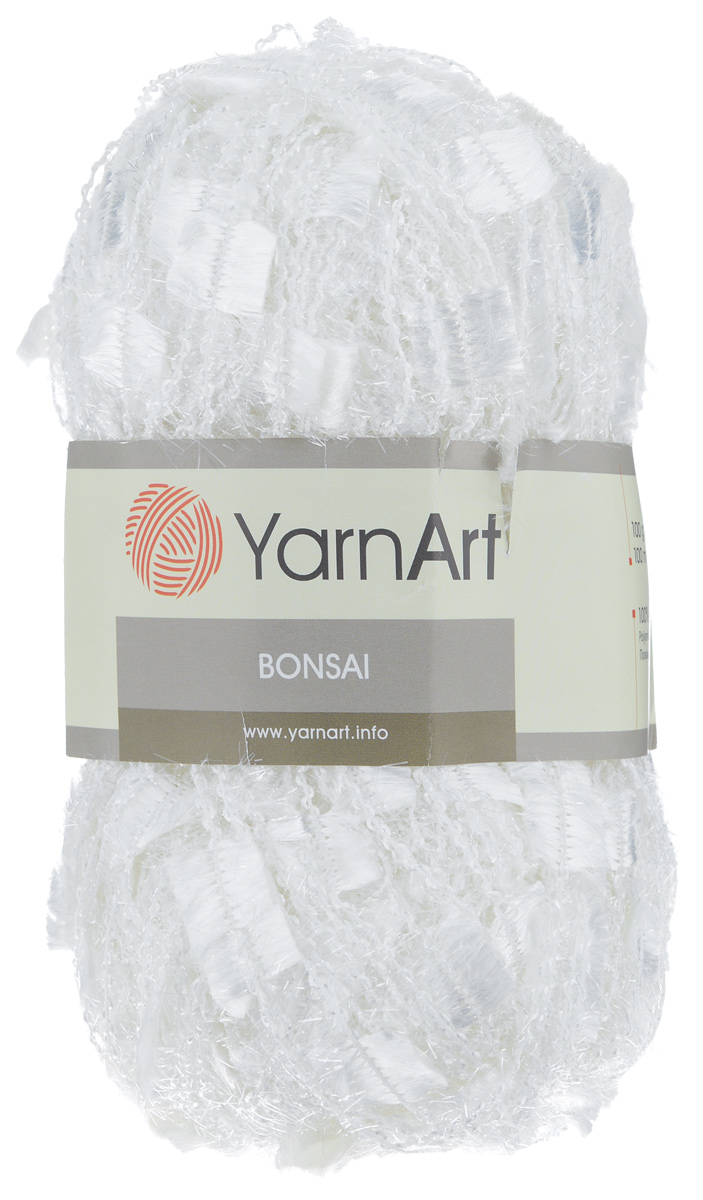Пряжа для вязания YarnArt Bonsai, цвет: белый (401), 100 м, 100 г, 5 шт372075_401 Пряжа для вязания YarnArt Bonsai, цвет: белый (401), 100 м, 100 г, 5 шт372075_401Фантазийная пряжа для вязания YarnArt Bonsai яркая и оригинальная. Из такой пряжи можно вязать изделие целиком или использовать для отделки. В основном вяжут из таких ниток нарядные вещи - болеро, блузки, топики, платья, юбки, пуловеры и так далее. В настоящее время вязание плотно вошло в нашу жизнь, причем не столько в виде привычных свитеров, сколько в виде оригинальных, изящных моделей из самой разнообразной пряжи. Поэтому так важно подобрать именно ту пряжу, которая позволит вам связать даже самую сложную и необычную модель изделия. Комплектация: 5 мотков. Состав: 100% полиамид. Рекомендована ручная стирка до 30°C. Рекомендованные спицы 8 мм, крючок 9 мм.