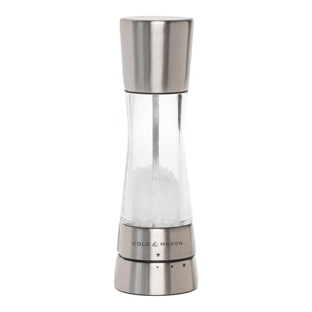 Мельница для соли Cole & Mason DerwentH59402G Мельница для соли Cole & Mason DerwentH59402GМельница для соли Cole & Mason Derwent изготовлена из прозрачного стекла, что позволяет видеть количество содержимого в емкости, и коррозионностойкой стали. Оригинальная мельница модного дизайна будет отлично смотреться на вашей кухне. Мельница уже содержит соль. Размер мельницы: 5,5 см х 5,5 см х 19 см.