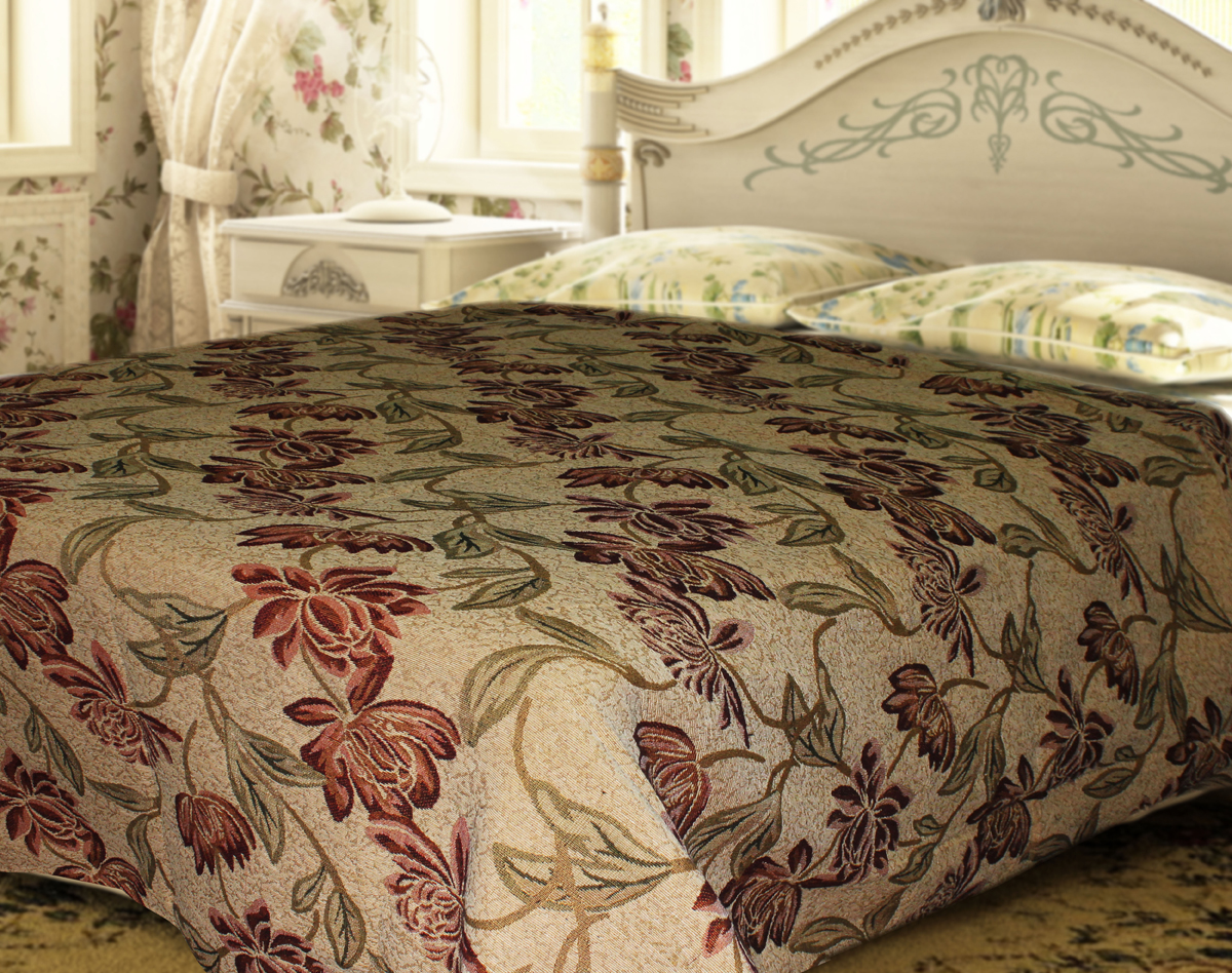 Покрывало гобеленовое Comfort Lily, цвет: бежевый, красный, желтый, 150 х 200 см70226 Покрывало гобеленовое Comfort Lily, цвет: бежевый, красный, желтый, 150 х 200 см70226Гобеленовое покрывало Comfort Lily изготовлено из 50% хлопка и 50% полиэстера, благодаря чему достигается приятная, дышащая фактура поверхности. Гобеленовые покрывала уникальны, так как они практичны и универсальны в использовании. Легкое, плотное, практичное покрывало - отличный спутник в дороге, дома и на даче. Оно долговечно, надежно и легко стирается.