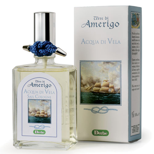 Derbe Духи TERRE DI AMERIGO, мужские, 100 млА901522781 Derbe Духи TERRE DI AMERIGO, мужские, 100 млА901522781Мужские духи Земли Америго напоминают нам об эпохе завоевания мира. Насыщенный шипровый аромат (цветы, травы, смолы и мох) безошибочно указывает нам на мужественность и смелость его обладателя. Органические духи DERBE сделаны из натурального, чистого зернового спирта (добывается из кукурузы и не содержат растительных глютенов (белков клейковины)) и фирменных ароматов DERBE в сочетании с эфирными и натуральными маслами. Духи Derbe - это органическая косметика. Это означает, что 100% ингредиентов натурального происхождения (*100% ингредиентов БИО (произведены в соответствии с нормами биологического земледелия)). В составе духов Derbe запрещены: Синтетические консерванты (парабены, феноксиэтанол) Искусственные красители и отдушки Производные нефтепродуктов и минеральные масла Пропиленгликоль Лаурилсульфат натрия Силиконы и прочие химические ингредиенты Сырье, имеющее животное происхождения ...