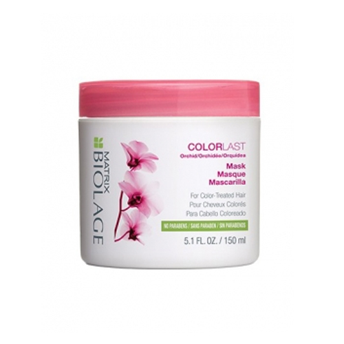 Matrix Biolage Colorlast Маска 150 млP0833000 Matrix Biolage Colorlast Маска 150 млP0833000Маска для окрашенных волос Колорласт обволакивает каждый волос специальной питающей пленкой. Восстанавливает гидробаланс и разглаживает поверхность волоса. Насыщает волосы влагой и поддерживает насыщенный, сияющий и живой цвет волос надолго. Colorlast - Гамма для защиты цвета окрашенных волос Вдохновение для инновационной биоформулы: Способность орхидеи сохранять яркость цвета. Волосы сохраняют насыщенный цвет до 9 недель после окрашивания.