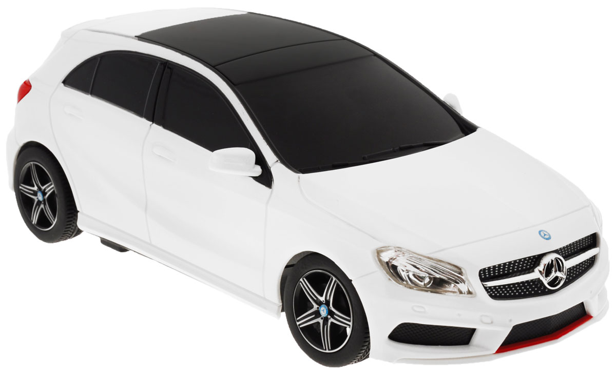 Rastar Радиоуправляемая модель Mercedes-Benz A-Class48800 Rastar Радиоуправляемая модель Mercedes-Benz A-Class48800Радиоуправляемая модель Rastar Mercedes-Benz A-Class станет отличным подарком любому мальчику! Все дети хотят иметь в наборе своих игрушек ослепительные, невероятные и крутые автомобили на радиоуправлении. Тем более, если это автомобиль известной марки с проработкой всех деталей, удивляющий приятным качеством и видом. Одной из таких моделей является автомобиль на радиоуправлении Rastar Mercedes-Benz A-Class. Это точная копия настоящего авто в масштабе 1:24. Возможные движения: вперед, назад, вправо, влево, остановка. Имеются световые эффекты. Пульт управления работает на частоте 27 MHz. Для работы игрушки необходимы 3 батарейки типа АА (не входят в комплект). Для работы пульта управления необходимы 2 батарейки типа АА (не входят в комплект).