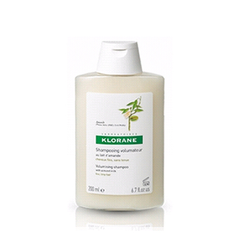 Klorane Шампунь Fine Hair с Миндалём для придания объёма тонким волосам 200млC00746 Klorane Шампунь Fine Hair с Миндалём для придания объёма тонким волосам 200млC00746Укрепляет и защищает волосы по всей длине. Липопетиды, обволакивая волосы, придают им дополнительный объем. Мягкая моющая основа позволяет использовать шампунь ежедневно. Придает объем, защищает и укрепляет волосы