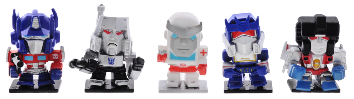 Transformers Набор коллекционных фигурок 5 штTRF350 Transformers Набор коллекционных фигурок 5 штTRF350Набор коллекционных фигурок Transformers станет прекрасным подарком для поклонников фантастической саги! В наборе 5 фигурок. Каждая фигурка имеет свою оригинальную подставку для создания коллекции, а также карту с именем и характеристиками персонажа. Оборотная сторона представляет собой лентикулярный 3D пазл, являющейся частью картины, которую вы сможете собрать, имея полную коллекцию. Гид по коллекции есть в каждом наборе, рассказывающий о героях серии. Такой набор станет для вашего ребенка интересной игрушкой, познавательной головоломкой, и самое главное, что коллекционирование способствует формированию эстетического вкуса ребенка, расширяет его кругозор, развивает любознательность, а также помогает найти взаимопонимание со сверстниками.